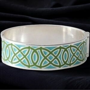 Stella & Dot Eleanor Friendship Ties enamel hinged bangle bracelet